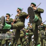 ارتش دانشجو می‌پذیرد