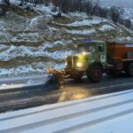 بازگشایی راه ارتباطی ۱۷۵۸ روستای آذربایجان غربی